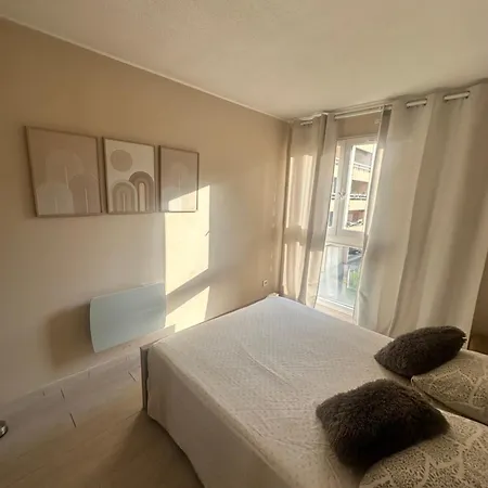 Near Beach-airport Open 24h Apartamento Saint-Laurent-du-Var
